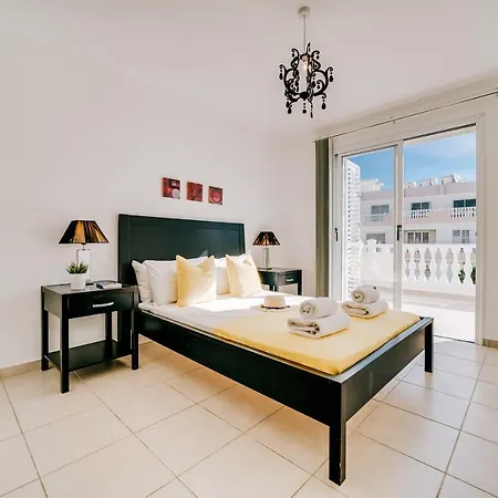 Yasmin Apartment *